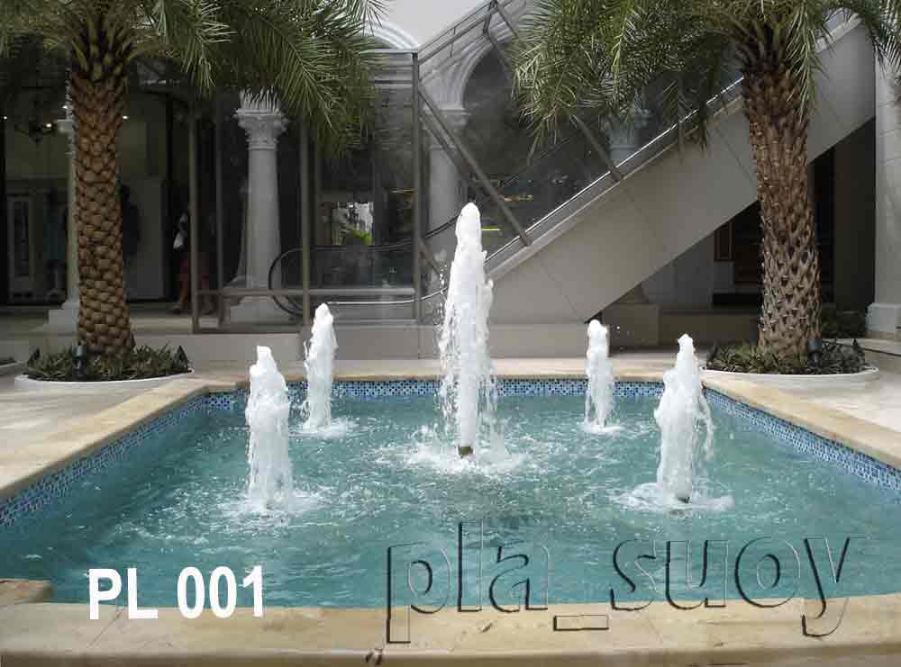 น้ำพุหน้าฮวงจุ้ย ห้างที่ Park lane