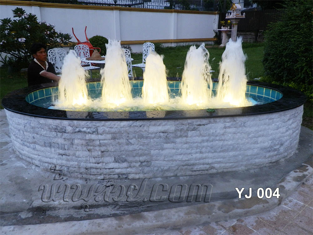 บ่อน้ำพุวงรี บ้านคุณ จินตนา ที่สุขุมวิท 101