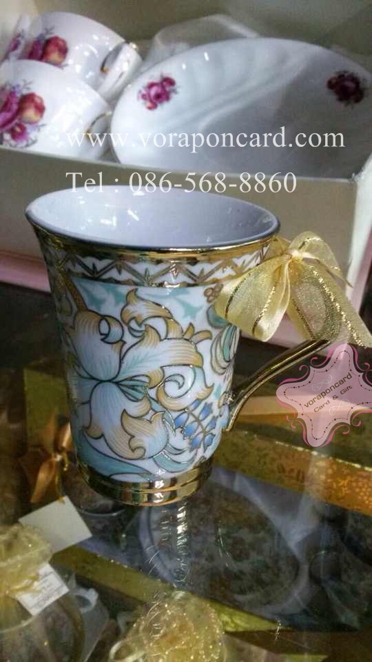 แก้วกาแฟลายเคลือบทอง