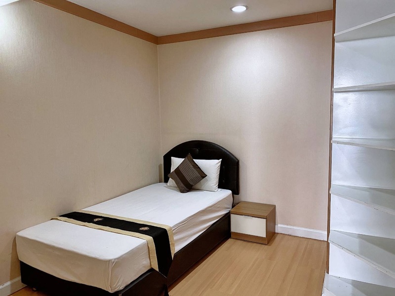 ให้เช่าคอนโด เดอะ วอเตอร์ฟอร์ด ไดมอนด์ 61 ตรม. 2 ห้องนอน 25,000 บ/ด