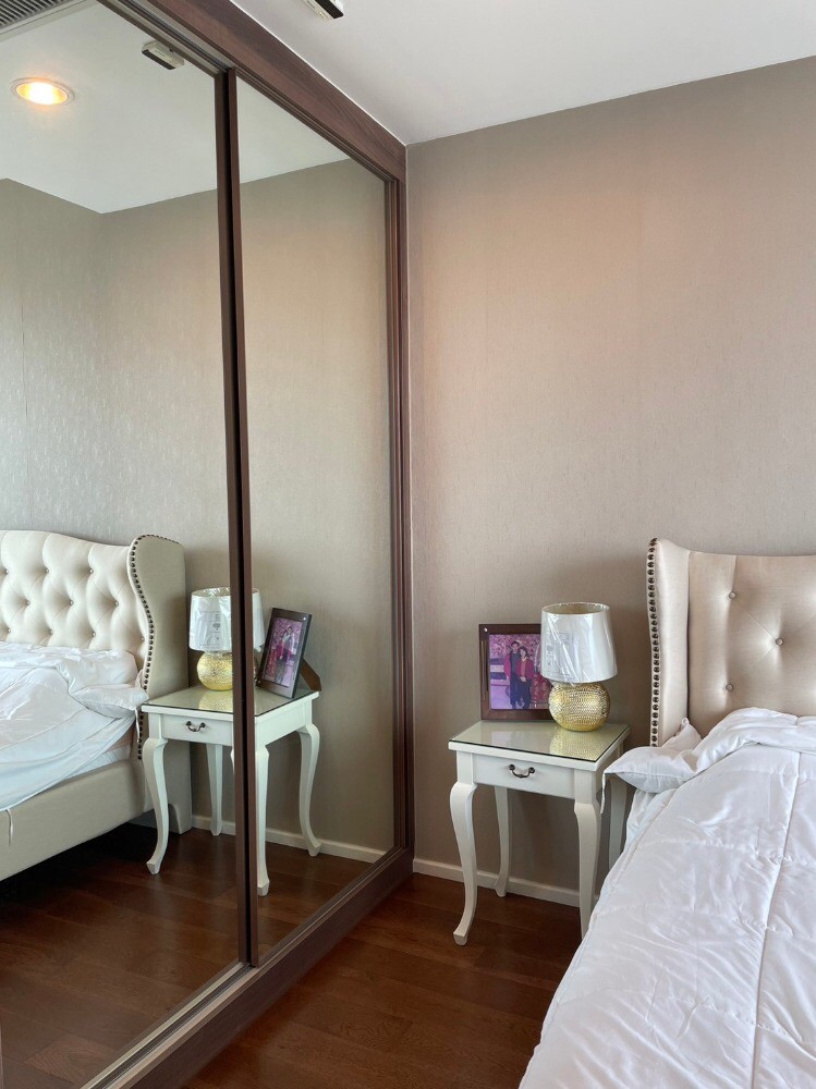 ให้เช่าคอนโด แม่น้ำ เรสซิเดนท์ 49 ตรม. 1 ห้องนอน เช่า 30,000 บาท/เดือน