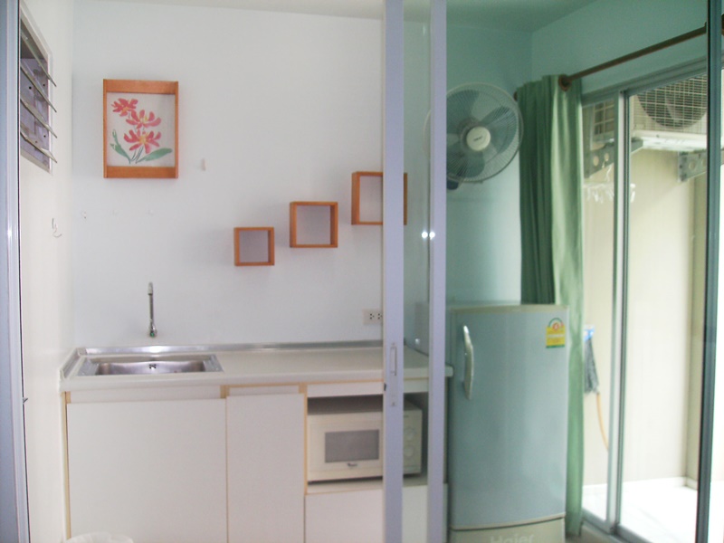 ให้เช่าลุมพินี คอนโดทาวน์ รามอินทรา-หลักสี่ พื้นที่ 25 ตร.ม. สตูดิโอ เช่า 7,500 บ/ด