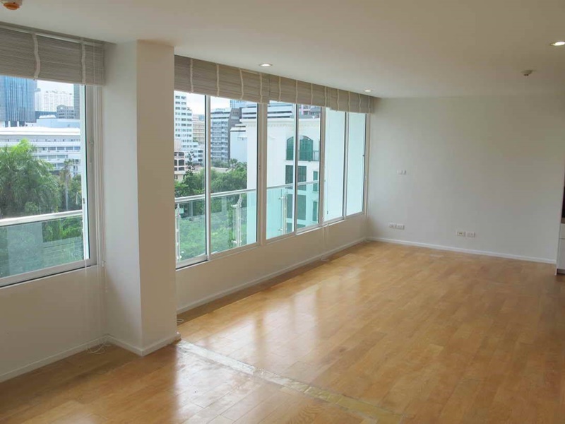 ให้เช่าคอนโด โฟคัส ออน ศาลาแดง พื้นที่ 65 ตร.ม. 1 ห้องนอน ให้เช่า 34,000 บ/ด