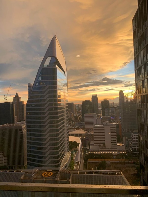 ให้เช่าคอนโด โนเบิล เพลินจิต พื้นที่ 50 ตร.ม. 1 ห้องนอน เช่า 38,000 บ/ด