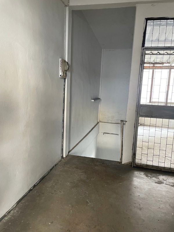 ขายตึกแถว 4 ชั้น ย่านสุขุมวิท 49 พื้นที่ 15 ตารางวา ขาย 18 ล้านบาท