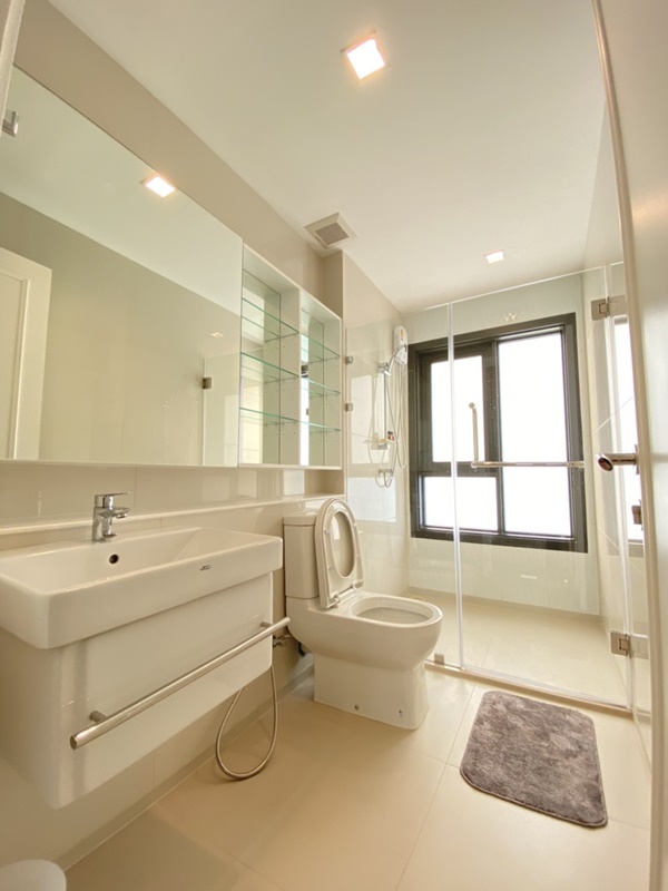 ให้เช่าคอนโด ไลฟ์ วัน ไวร์เลส พื้นที่ 63 ตร.ม. 2 ห้องนอน ให้เช่า 53,000 บ/ด