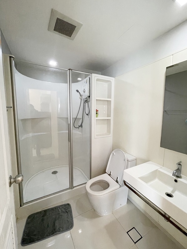 ให้เช่า คอนโด เดอะ รูม รัชดา-ลาดพร้าว พื้นที่ 63 ตร.ม. 2 ห้องนอน เช่า 25,000 บ/ด