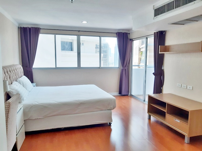 ให้เช่าคอนโด เดอะ วอเตอร์ฟอร์ด ไดมอนด์ สุขุมวิท 30/1 146 ตรม. 3 ห้องนอน 45,000 บ/ด