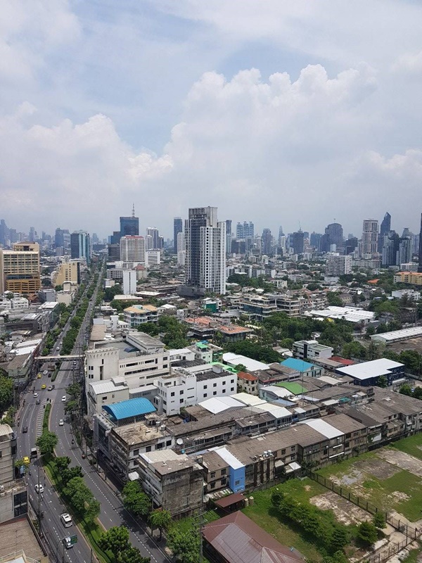 ให้เช่าคอนโด ลุมพินี เพลส พระราม 4-กล้วยน้ำไท 28 ตร. ม. 1 ห้องนอน เช่า 12,500 บ/ด