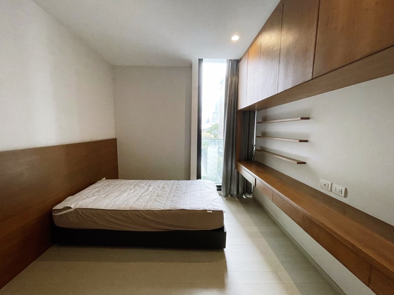 ขายคอนโด โนเบิล เพลินจิต พื้นที่ 76 ตร.ม. 2 ห้องนอน ขาย 24.6 ล้านบาท