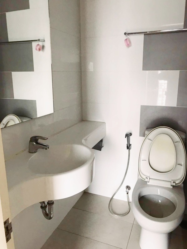 ให้เช่าคอนโด ลุมพินี เพลส พระราม 4-กล้วยน้ำไท 29 ตร. ม. 1 ห้องนอน เช่า 12,000 บ/ด