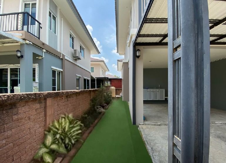 ให้เช่าบ้านเดียว 2 ชั้น ย่านพัฒนาการ 38 พื้นที่ 56 ตรว. 3 ห้องนอน เช่า 85,000 บ/ด