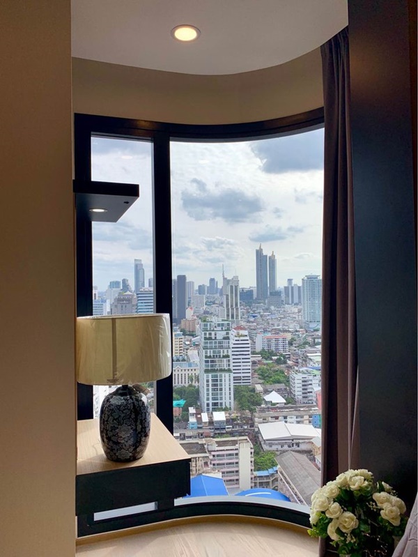 ขายคอนโด แอชตัน จุฬา-สีลม พื้นที่ 34 ตรม. 1 ห้องนอน ขาย 8.5 ล้านบาท