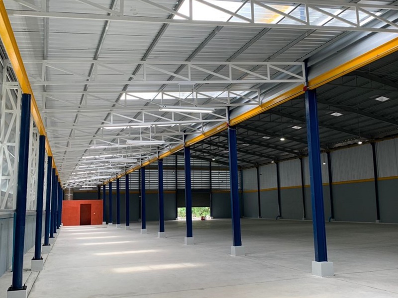 ให้เช่าโกดังสินค้า ย่านเทพารักษ์ พื้นที่ 2,327 ตรม. เช่า 180,000 บ/ด