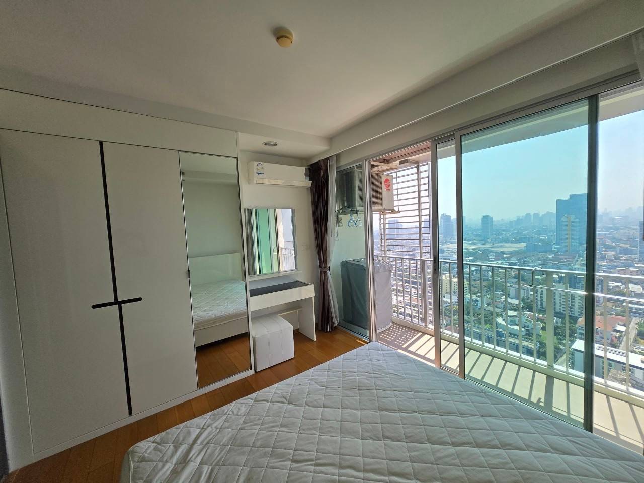 ให้เช่าคอนโด แอ็บสแตร็กส์ พหลโยธิน พาร์ค พื้นที่ 38 ตรม. 1 ห้องนอน เช่า 15,500 บ/ด