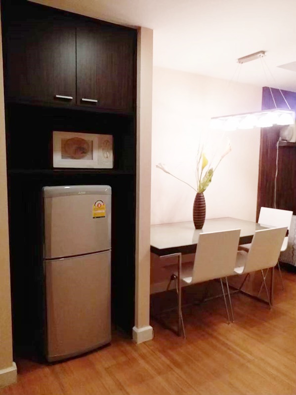 ให้เช่าคอนโด เดอะ เทรนดี้ คอนโดมิเนียม พื้นที่ 65 ตร.ม. 2 ห้องนอน เช่า 25,000 บ/ด