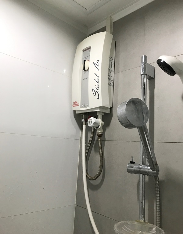 ให้เช่าคอนโด ลุมพินี เพลส รัชโยธิน พื้นที่ 28 ตร.ม. 1 ห้องนอน ให้เช่า 10,000 บ/ด