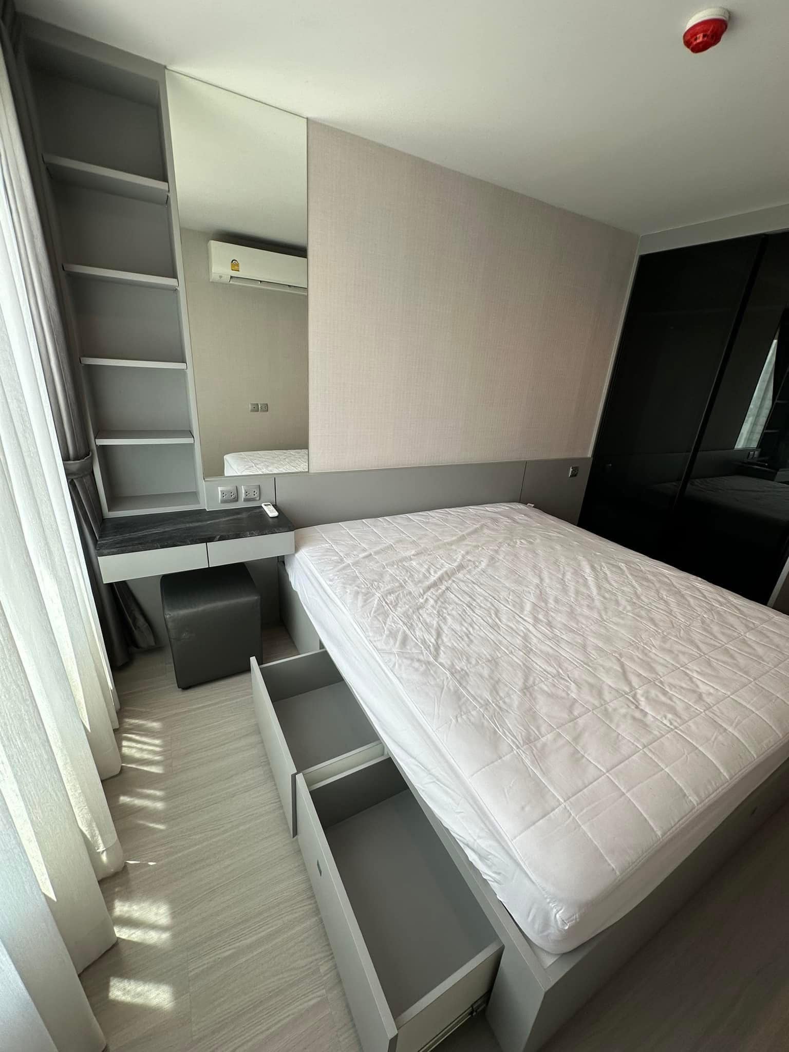 ให้เช่าคอนโด ไลฟ์ ลาดพร้าว พื้นที่ 36 ตรม. 1 ห้องนอน ราคาเช่า 23,000 /เดือน