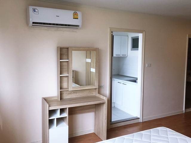 ให้เช่า คอนโด ลุมพินี วิลล์ ศูนย์วัฒนธรรม พื้นที่ 30 ตร.ม. 1 ห้องนอน เช่า 8,500 บ/ด