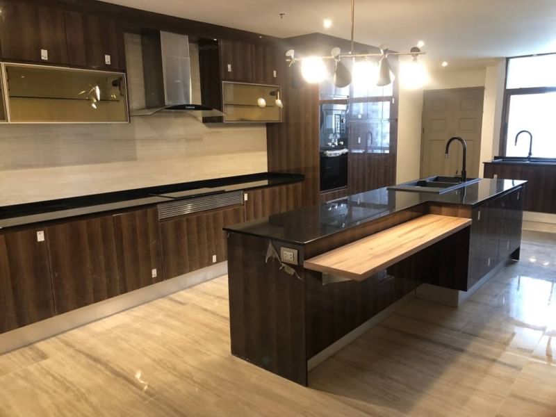 ขายคอนโด คาลิสต้า แมนชั่น พื้นที่ 600 ตร.ม. 5 ห้องนอน (เพนต์เฮ้าส์) ขาย 88 ล้านบาท