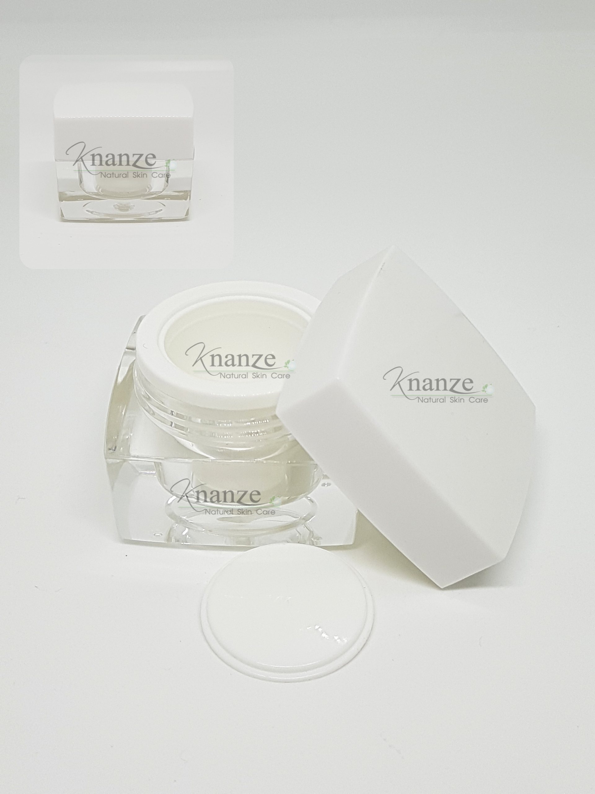 กระปุกอคิริคสีขาว สี่เหลี่ยม 15ml.