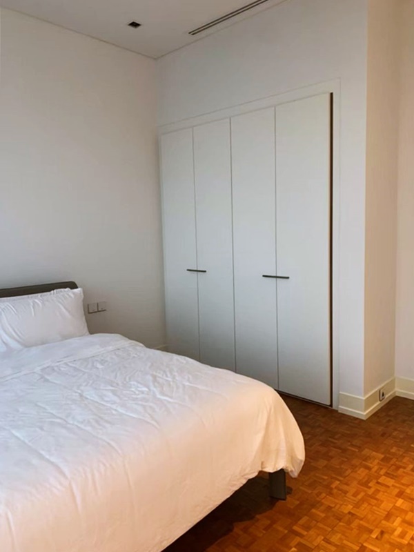 ให้เช่าคอนโด เดอะ ริซท์-คาร์ลตัน เรสซิเดนเซส 126 ตร.ม. 2 ห้องนอน เช่า 180,000 บ/ด