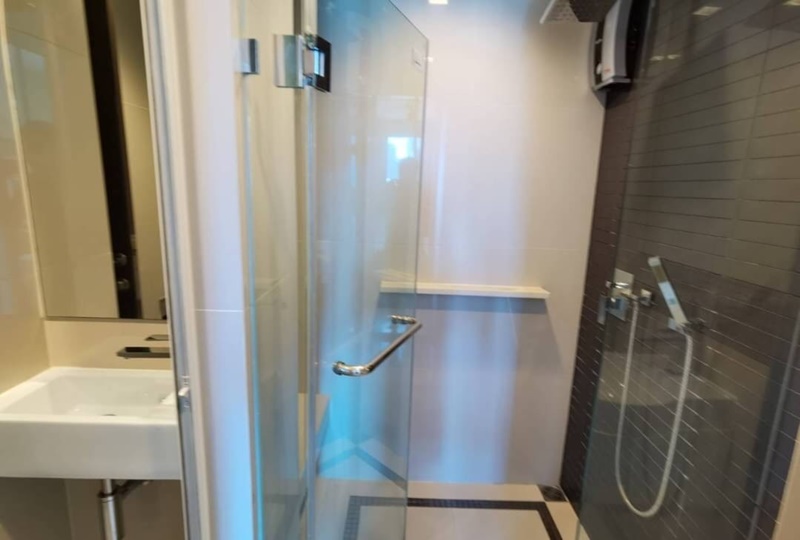 ให้เช่าคอนโด ริทึ่ม สาทร พื้นที่ 35 ตร.ม. 1 ห้องนอน เช่า 15,000 บ/ด