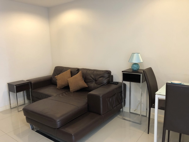 คอนโดให้เช่า ซีณิธ เพลส สุขุมวิท 42 ตึก A ชั้น X พื้นที่ 37 ตร.ม. 1 ห้องนอน เช่า 19,500 บ/ด