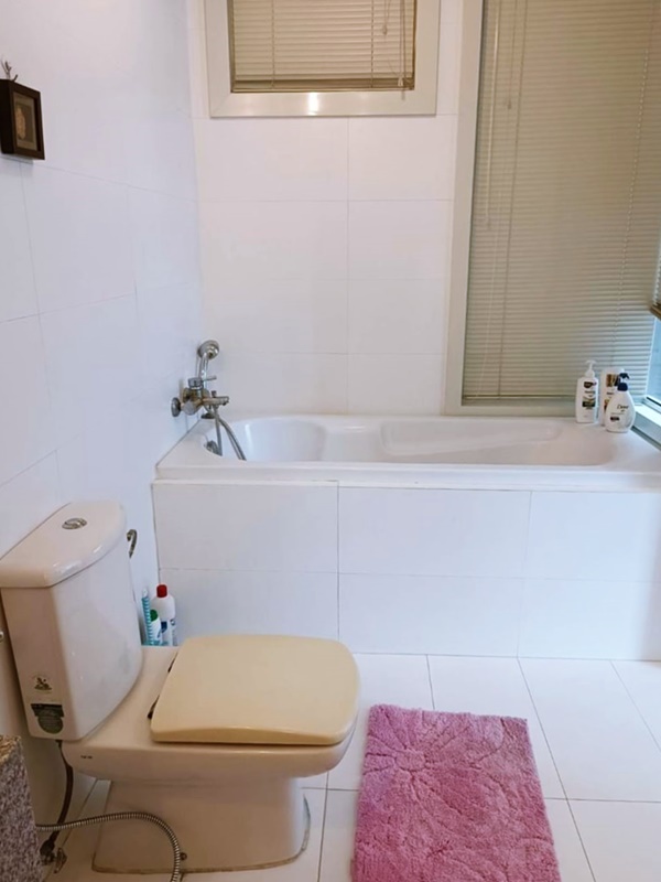 ขาย/ให้เช่าคอนโด แมนฮัตตั้น ชิดลม 58 ตร.ม. 1 ห้องนอน เช่า 24,000 บ/ด ขาย 6.8 ล.