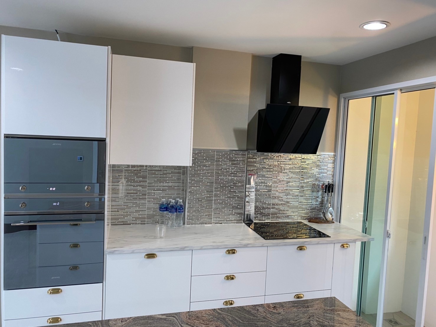 ให้เช่าทาวน์โฮม 4 ชั้น ย่านพระราม 3 พื้นที่ 24 ตรว. 3 ห้องนอน เช่า 70,000 บ/ด