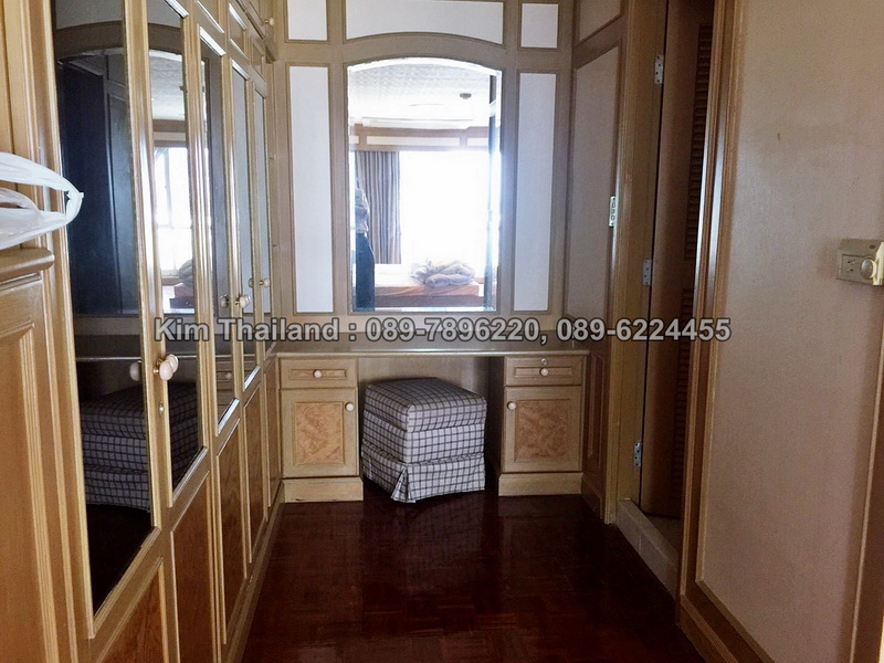 ขายหรือให้เช่าคอนโด วิภาวดี สวีท ห้องดูเพล็กซ์ 2 ชั้น พื้นที่ 144 ตร.ม. 2 ห้องนอน ขาย 7 ล้านบาท หรือ เช่า 25,000 บ/ด