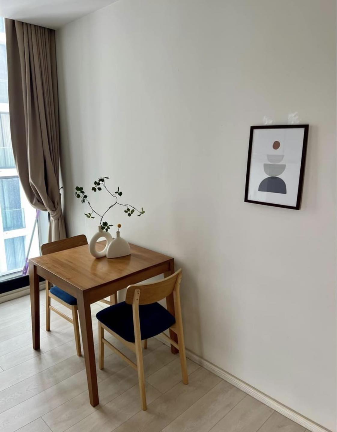 ให้เช่าคอนโด โนเบิล เพลินจิต พื้นที่ 50 ตร.ม 1 ห้องนอน ราคา 39,000 บาท/เดือน