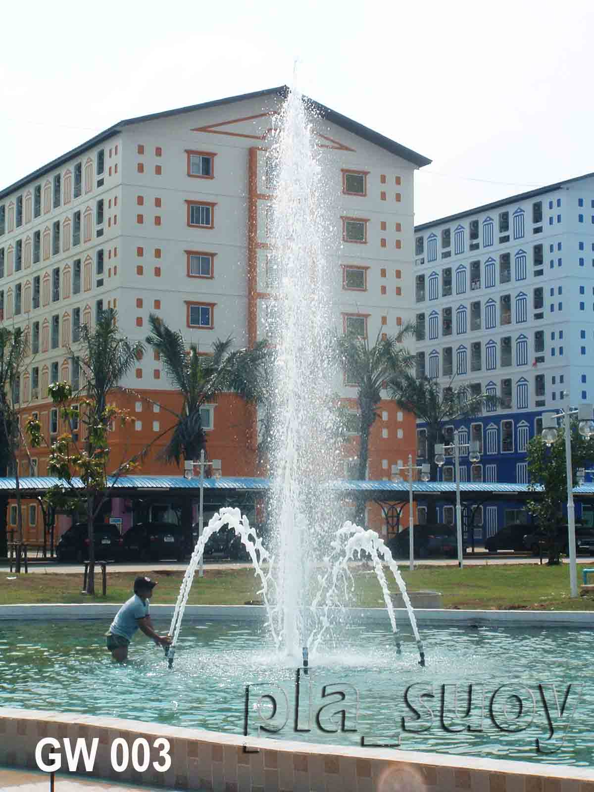 น้ำพุประดับสวนที่ Golf View