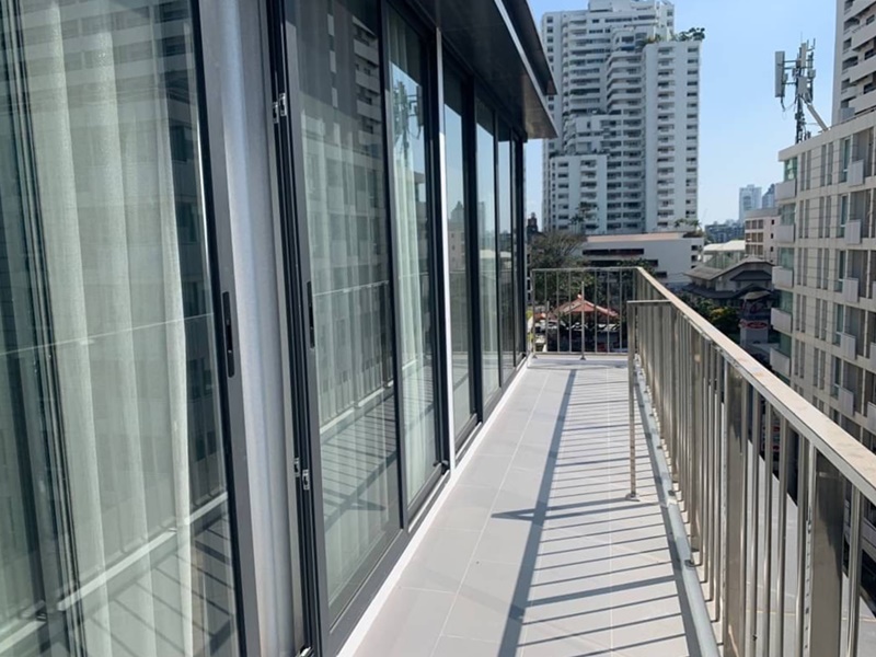 ให้เช่าคอนโด 111 เรสซิเดนซ์ พื้นที่ 52 ตรม. 1 ห้องนอน เช่า 55,000 บ/ด