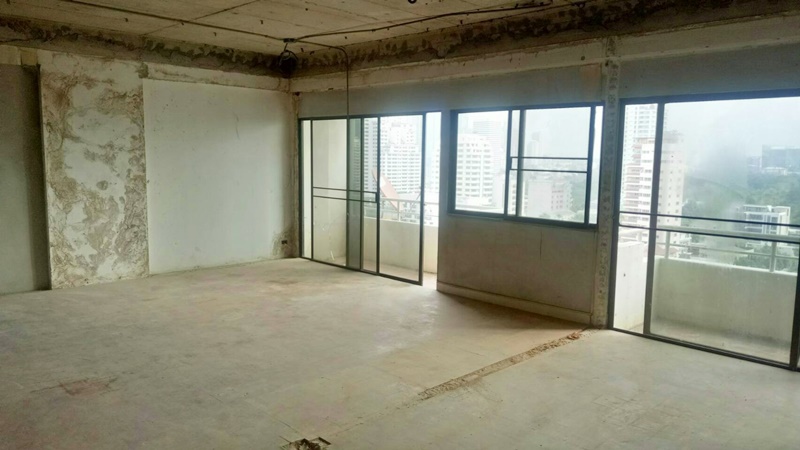 ขายคอนโด สราญใจ แมนชั่น พื้นที่ 62 ตร.ม. 1 ห้องนอน (ห้องเปล่า) ขาย 4 ล้านบาท