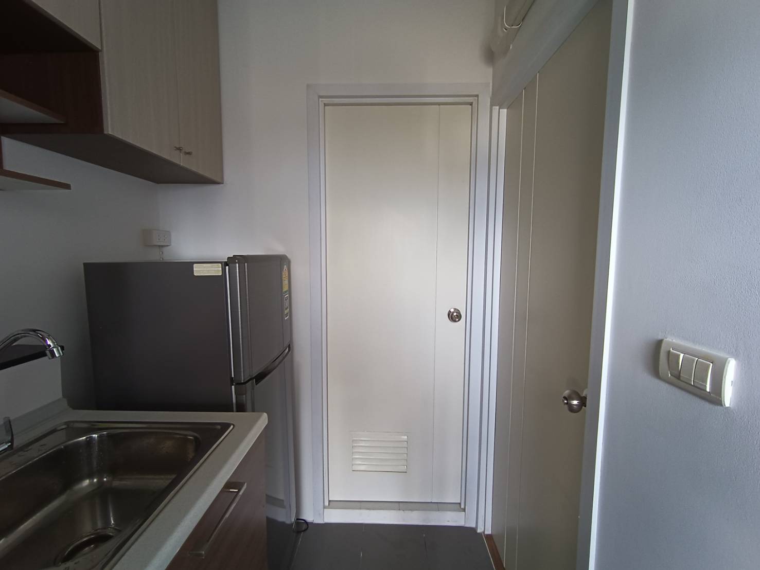 ให้เช่าคอนโด เดอะ ทรี อินเตอร์เชนจ์ พื้นที่ 25 ตร.ม. Cooper เช่า 9,000 บ/ด