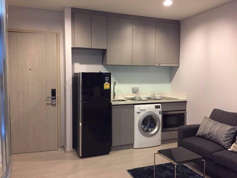 ให้เช่าคอนโด ริทึ่ม สุขุมวิท 36-38 พื้นที่ 24.5 ตร.ม. สตูดิโอ ให้เช่า 15,000 บ/ด