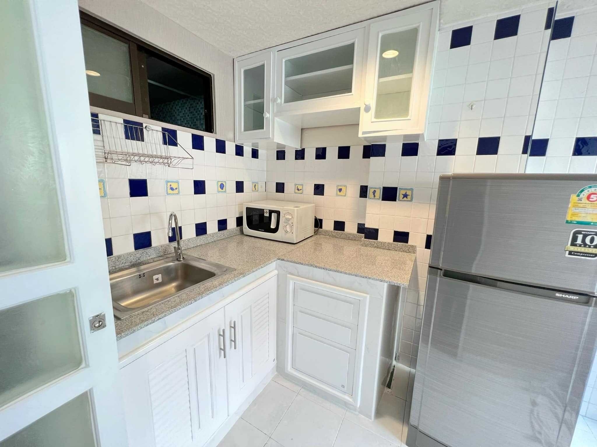 ให้เช่าคอนโด ลุมพินี เพลส สาทร 32 ตรม. 1 ห้องนอน ราคาเช่า 12,000 บาท/เดือน