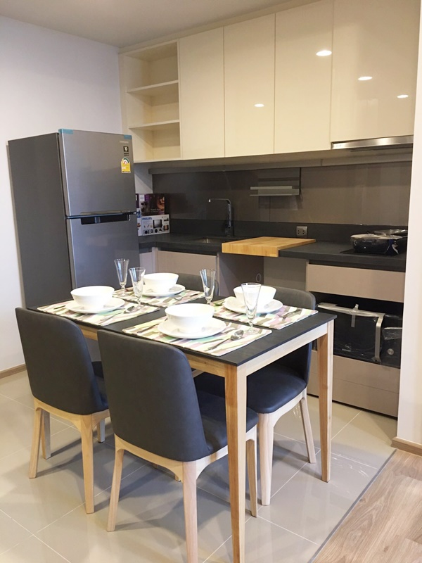 ให้เช่าคอนโด โอกะ เฮ้าส์ สุขุมวิท 36 พื้นที่ 50 ตรม. 2 ห้องนอน เช่า 32,000 บ/ด วิวแม่น่ำ