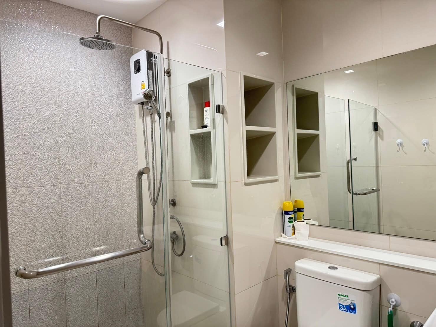 ให้เช่าคอนโด ไลฟ์ สุขุมวิท 62 พื้นที่ 39 ตรม. 1 ห้องนอน ราคาเช่า 22,000 /เดือน