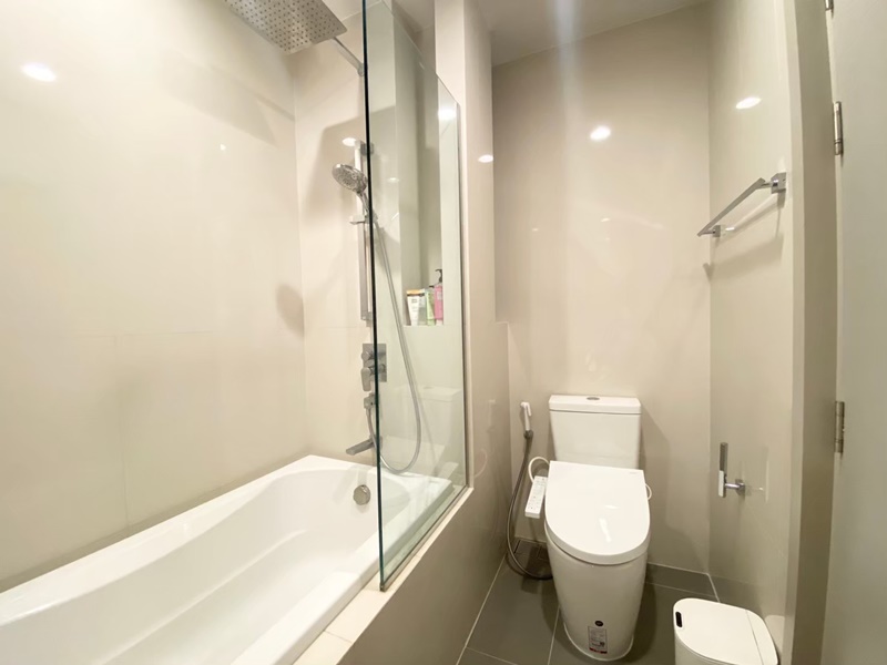 ขาย/ให้เช่าคอนโด โอกะ เฮ้าส์ สุขุมวิท 36 35 ตรม. 1 ห้องนอน เช่า 20,000 บ/ด ขาย 4.78 ล.