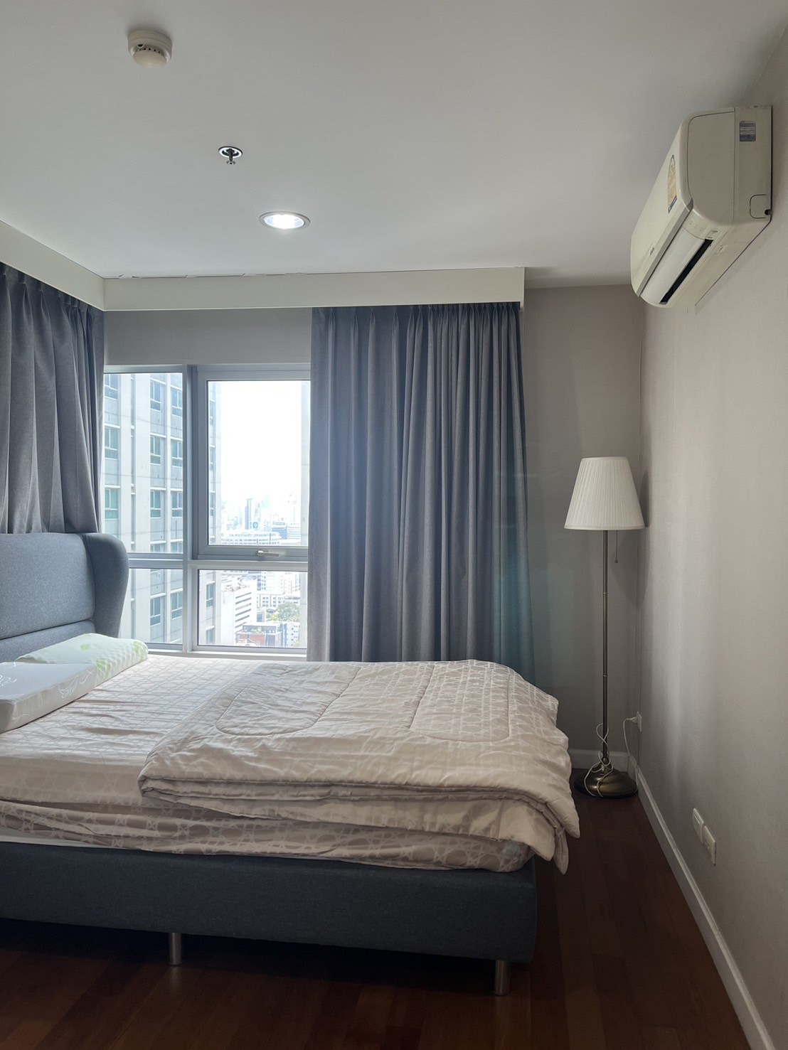 ขาย / เช่า คอนโด เบลล์ แกรนด์ พระราม 9 พื้นที่ 98 ตร.ม. 2 ห้องนอน ขาย 12.6 ล้านบาท เช่า 43,000 บาท