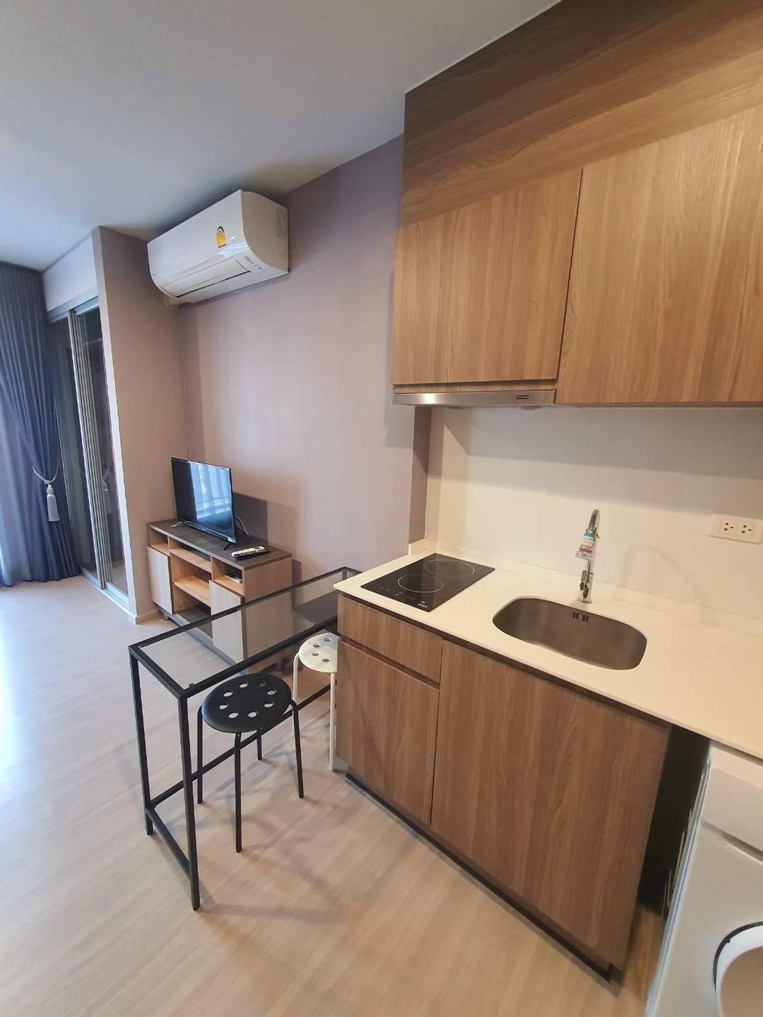 ให้เช่า เดอะ พาร์คแลนด์ เพชรเกษม 56 พื้นที่ 25 ตร.ม สตูดิโอ ราคา 10,500 บาท/เดือน