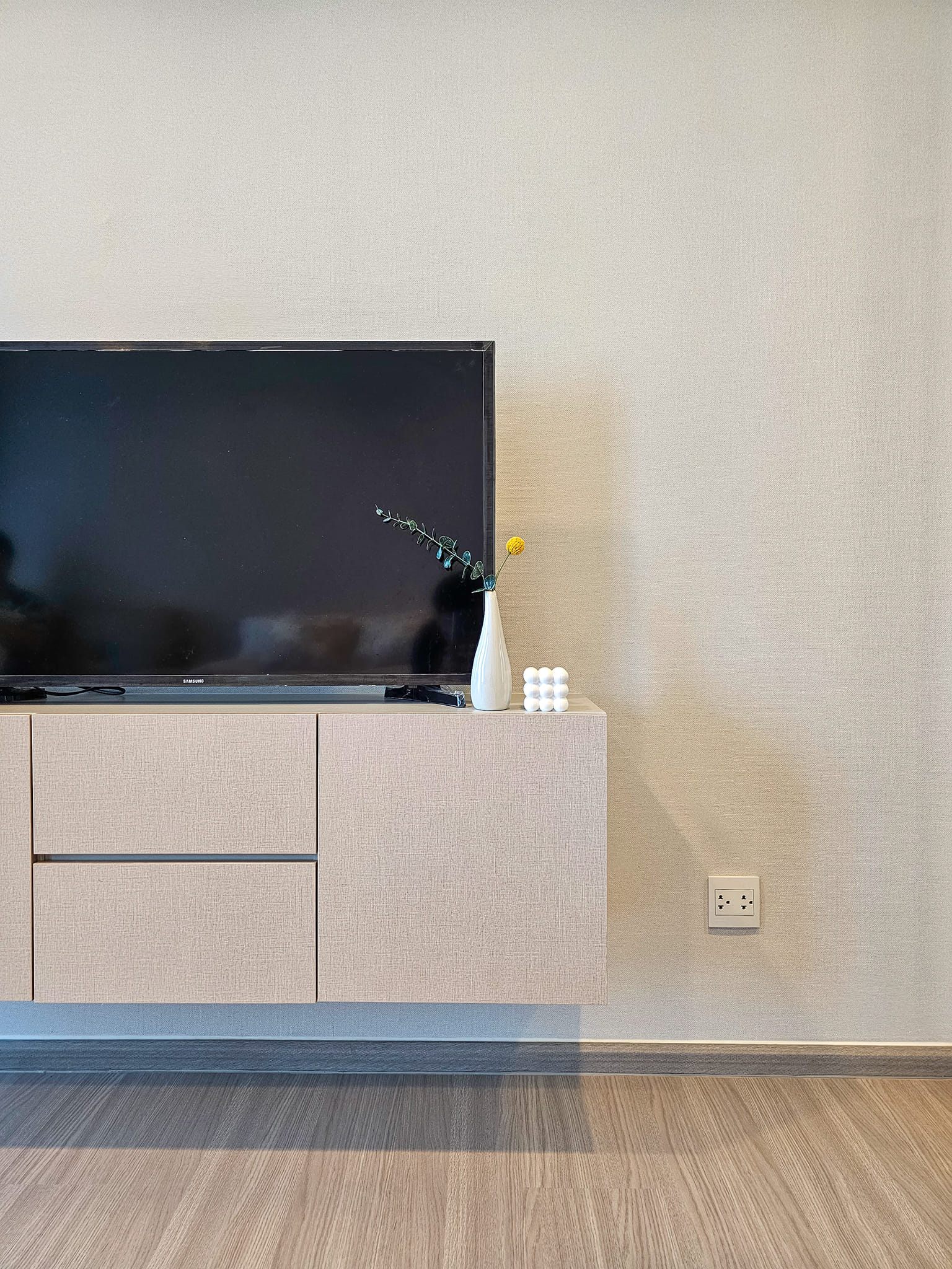 ให้เช่าคอนโด ไลฟ์ สาทร เซียร์รา พื้นที่ 29 ตรม. 1 ห้องนอน เช่า 14,000 /เดือน