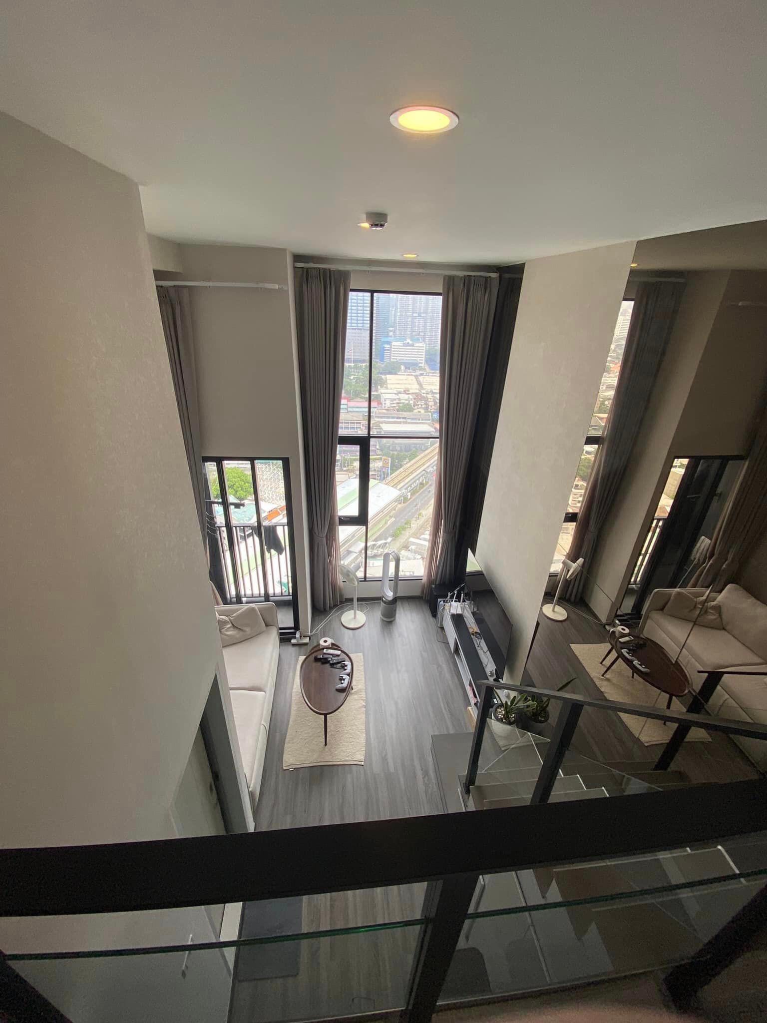 ให้เช่า ไนท์บริดจ์ สเปซ รัชโยธิน 30 ตรม. Duplex 1 ห้องนอน ราคาเช่า 23,000 บาท/เดือน