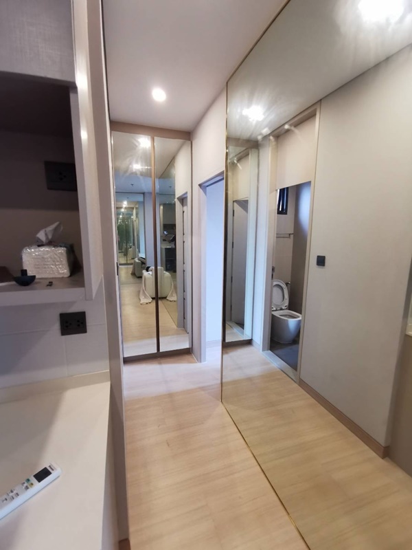 ให้เช่าคอนโด ลุมพินี สวีท เพชรบุรี-มักกะสัน พื้นที่ 27 ตรม. 1 ห้องนอน เช่า 12,000 บาท/เดือน