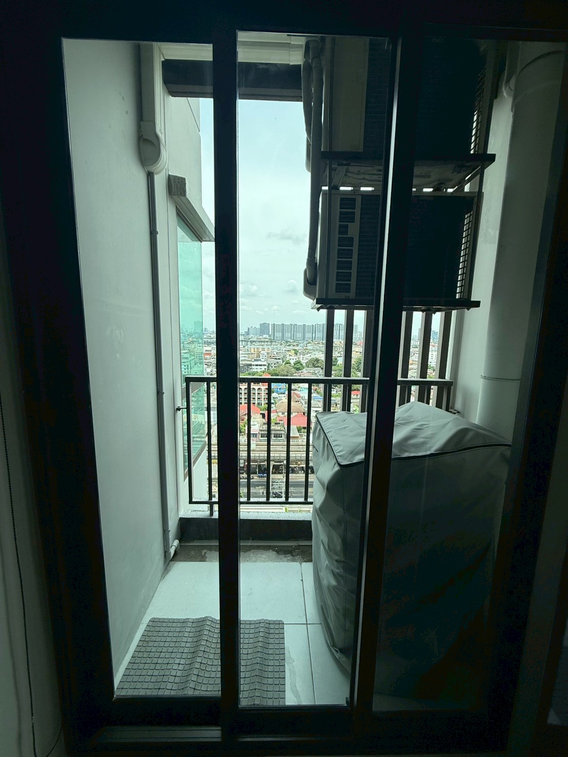 ให้เช่าคอนโด เดอะ สเตจ เตาปูน อินเตอร์เชนจ์ พื้นที่ 35 ตร.ม. 1 ห้องนอน เช่า 13,500 บ/ด