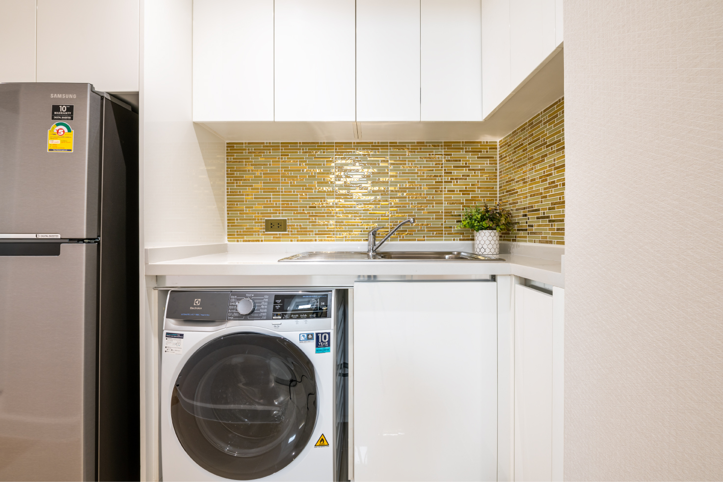 ขายคอนโด เบลล์ แกรนด์ พระราม 9 พื้นที่ 108 ตร.ม. 3 ห้องนอน ขาย 22 ล้านบาท