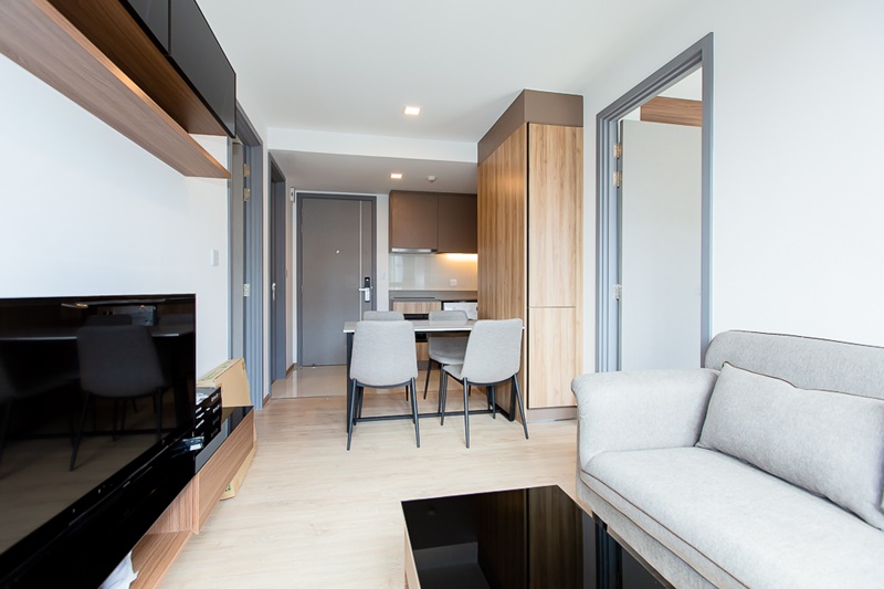 ให้เช่าคอนโด ทากะ เฮาส์ เอกมัย 12 พื้นที่ 49 ตร.ม. 2 ห้องนอน เช่า 33,000 บ/ด