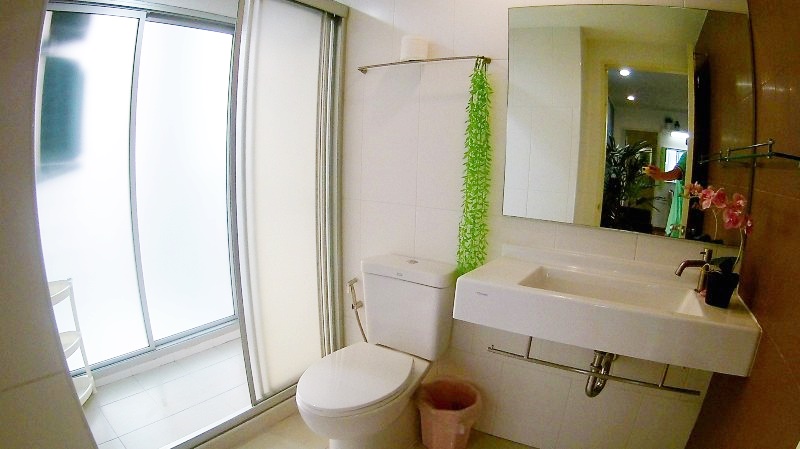 ขาย/ให้เช่าคอนโด ยู ดีไลท์ แอท จตุจักร สเตชั่น พื้นที่ 69 ตร.ม. 2 ห้องนอน เช่า 25,000 บ/ด. ขาย 5.8 ล.